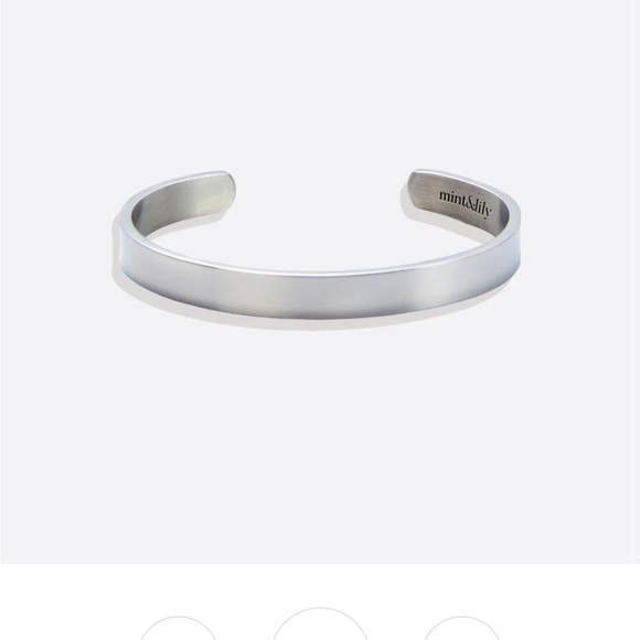 🎁NEW! Joycuff Hidden Message Mother/Daughter Stainless Steel Cuff Bracelet - Picture 3 of 10